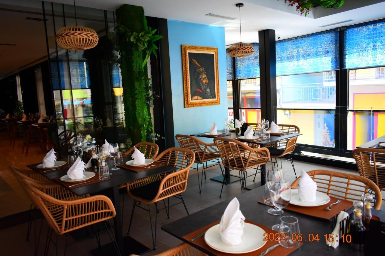 Carpe Diem Apartments-Hotel Shëngjin エクステリア 写真