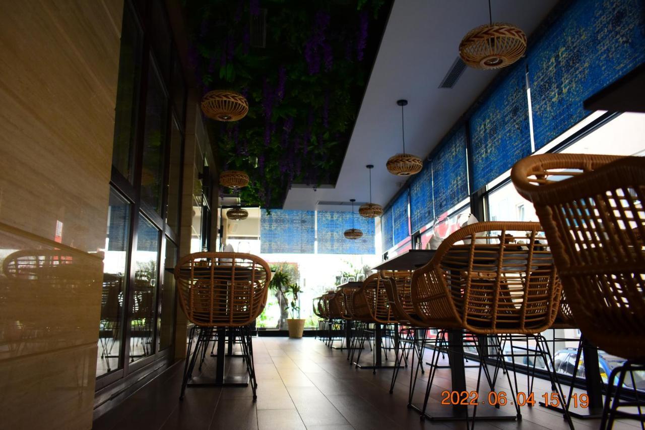 Carpe Diem Apartments-Hotel Shëngjin エクステリア 写真