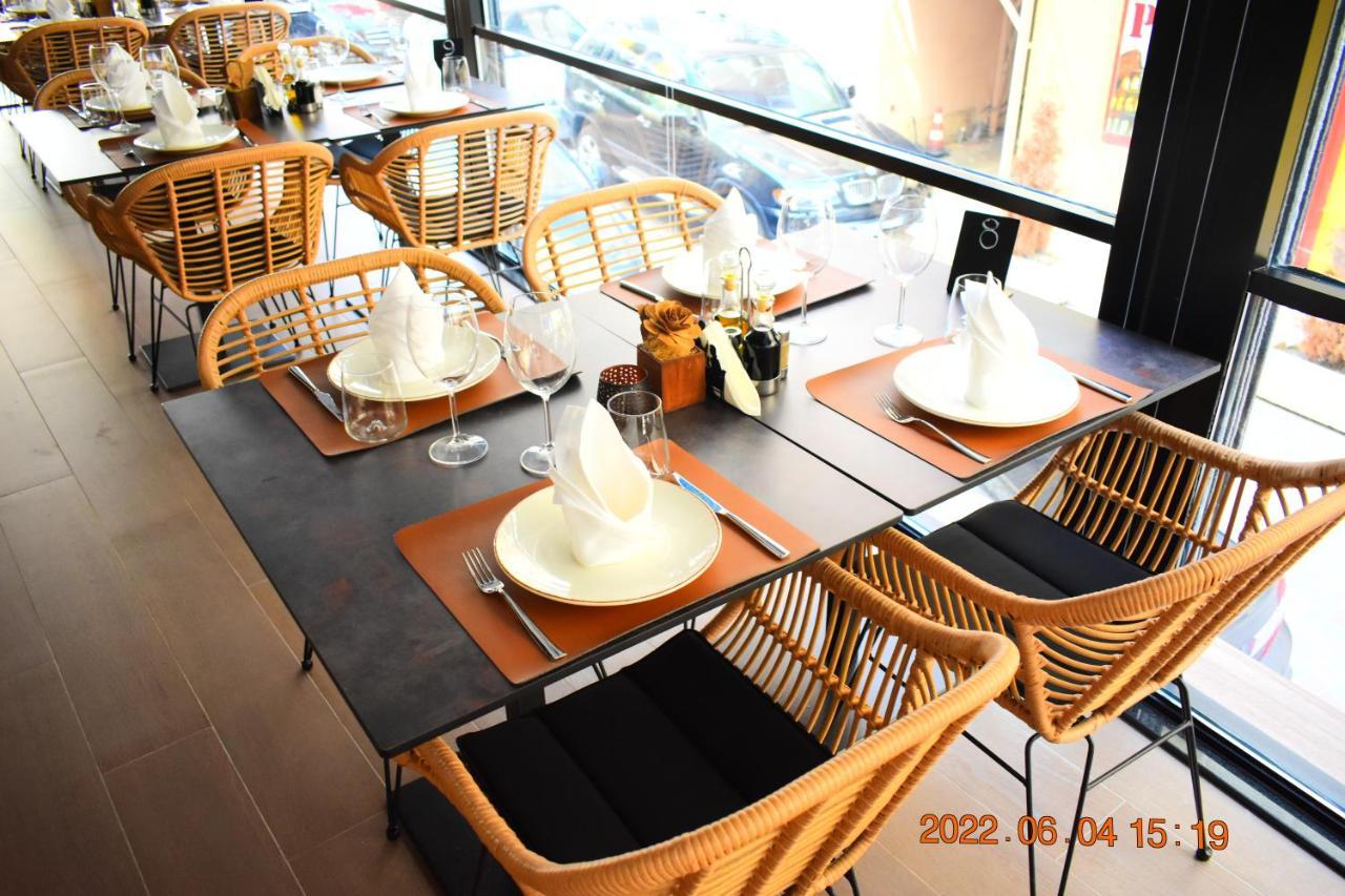 Carpe Diem Apartments-Hotel Shëngjin エクステリア 写真