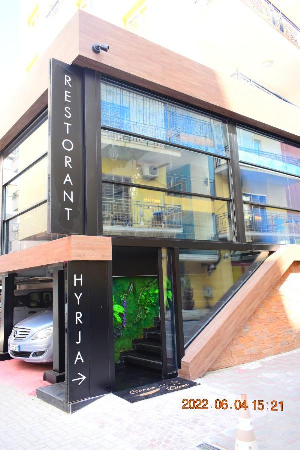 Carpe Diem Apartments-Hotel Shëngjin エクステリア 写真